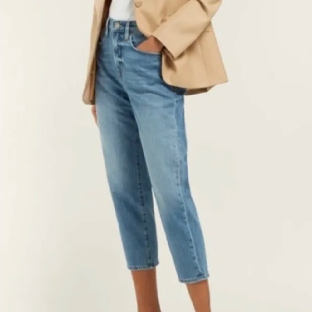 FRAME denim Le Stevie Crop straight leg jeans
COLOR: artesia